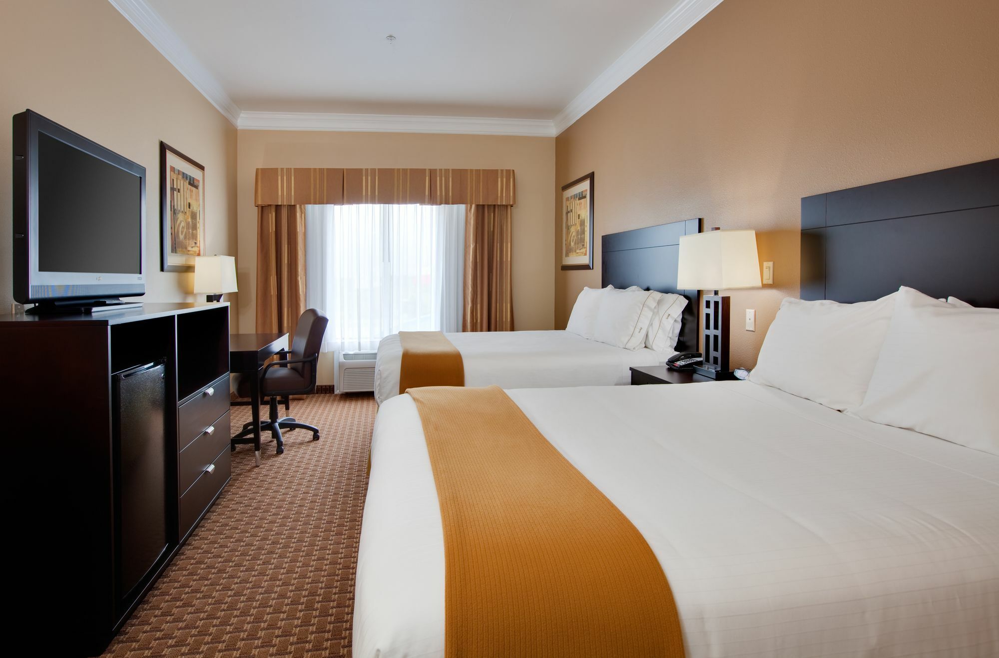 Holiday Inn Express Houston-Alvin By Ihg Exterior photo