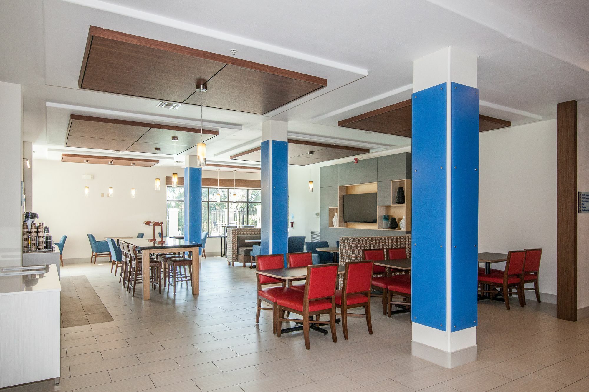 Holiday Inn Express Houston-Alvin By Ihg Exterior photo